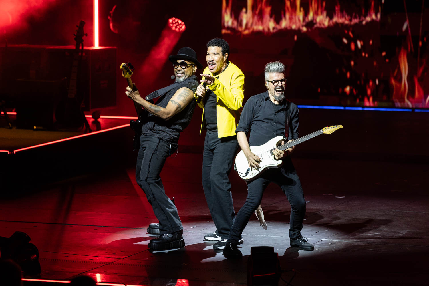 Video: Lionel Richie has The Muny singing “Hello” during season finale concert