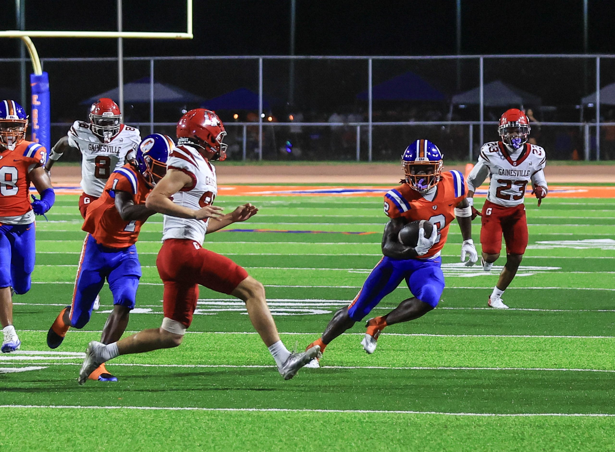 East St. Louis edges Georgia power Gainesville 24-21